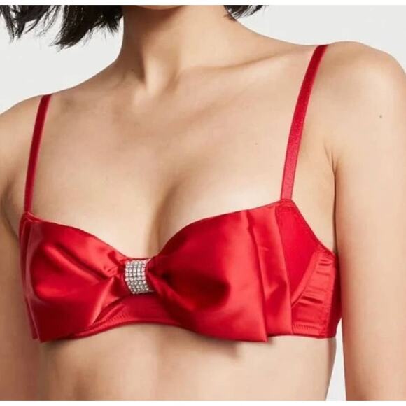 Victoria's Secret Unlined Red Holiday Balconette Rhinestone Bow Bra - 38DDD - Picture 1 of 7